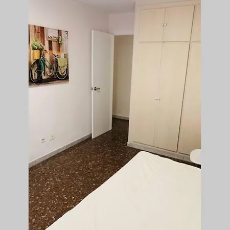 Piso Centrico Y Amplio En Apartment Reus