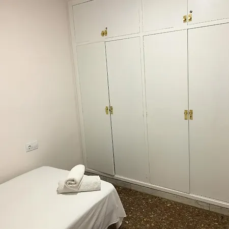 Piso Centrico Y Amplio En Apartment Reus